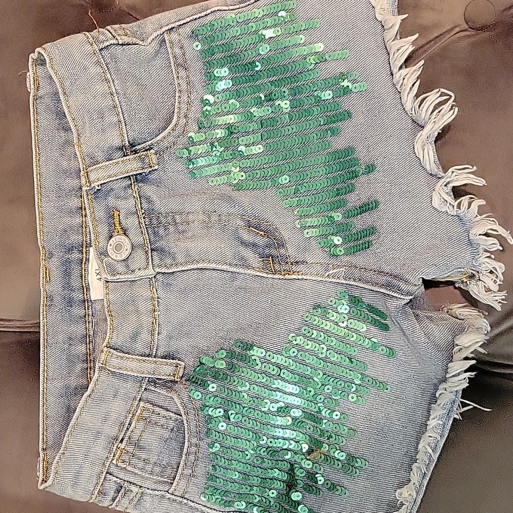Girls shorts with sequins
